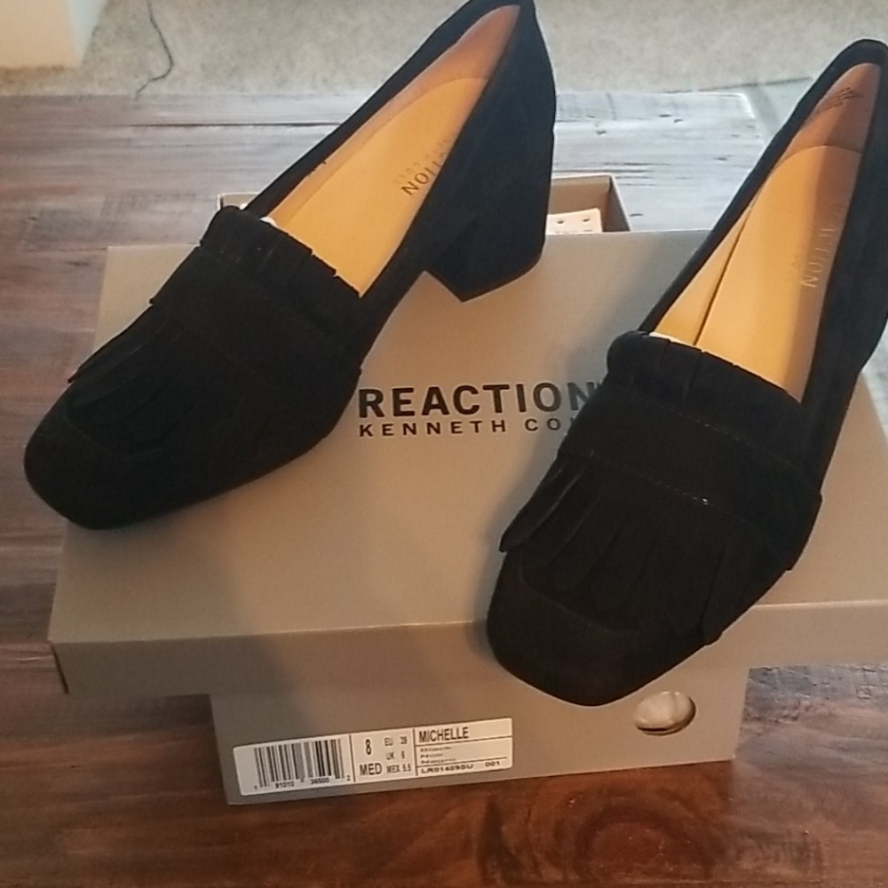 Kenneth Cole Black Suede Michele Kilty Pump